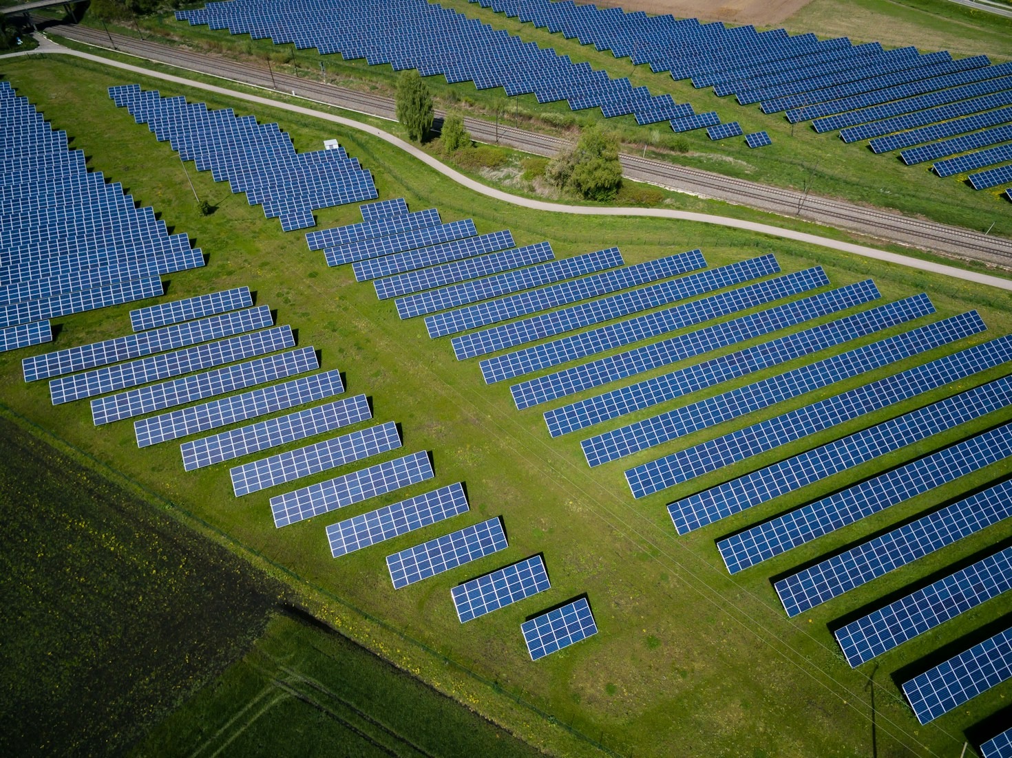 Adapting to Energy Market Changes with ENERGETiQ